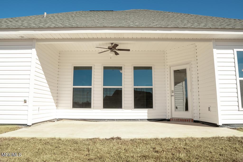 111 Rue St Germaine Carriere, MS 39426 - Photo 6 of 29 9866FBD3-6BB3-4935-91A6-FD11C361E2F0