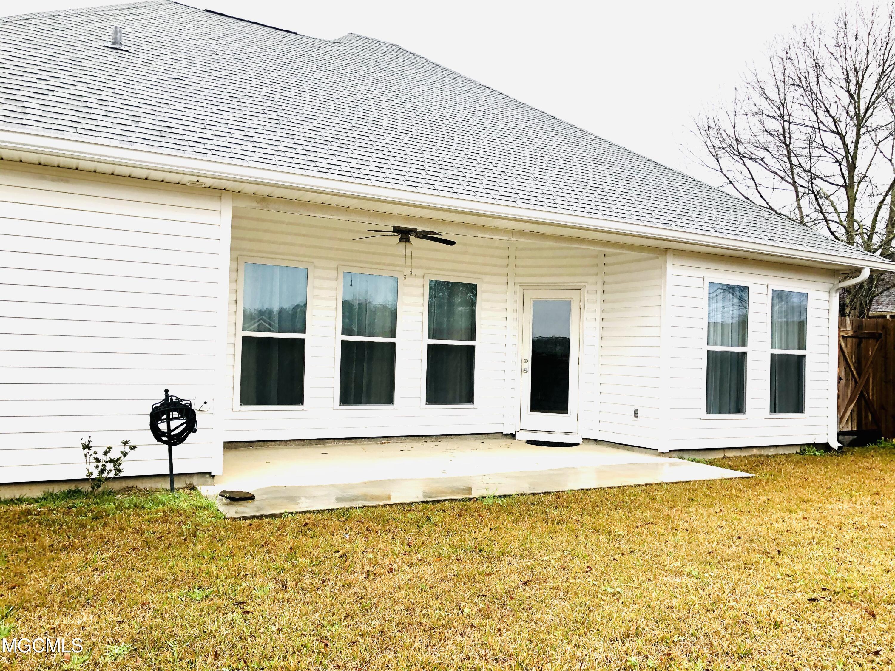 111 Rue St Germaine Carriere, MS 39426 - Photo 8 of 29 E72C4F8C-DA8D-4742-B4D1-DCB5D999F39A