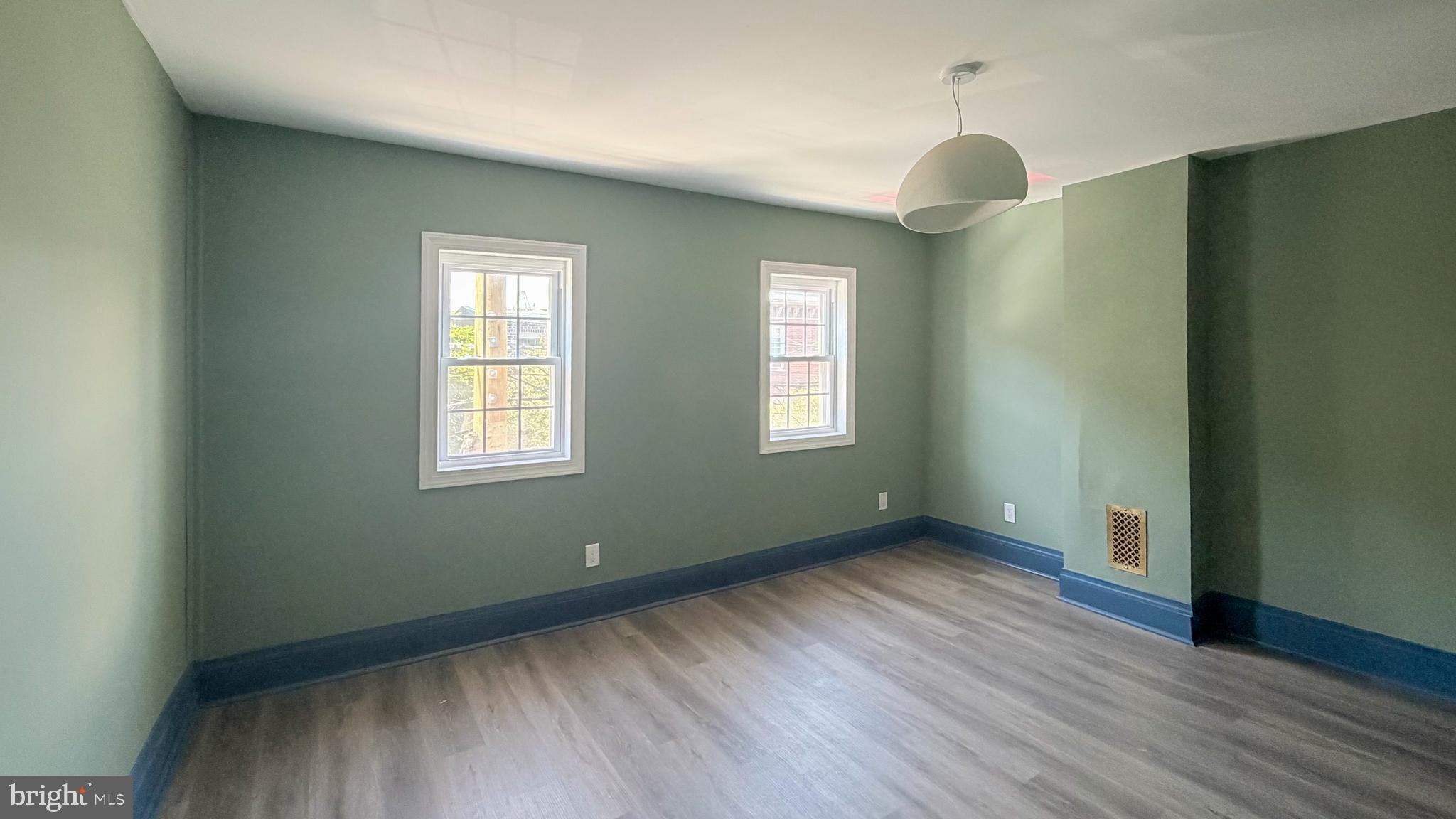 2213 East Thompson Street Philadelphia, PA 19125 - Photo 25 of 28