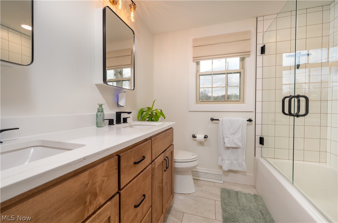 1126 3rd Street Southwest New Philadelphia, OH 44663 - Photo 20 of 34
