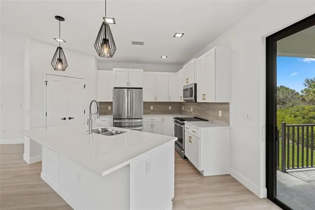 $625,000 | 18514 Ashcroft Circle, Port Charlotte, FL 33948