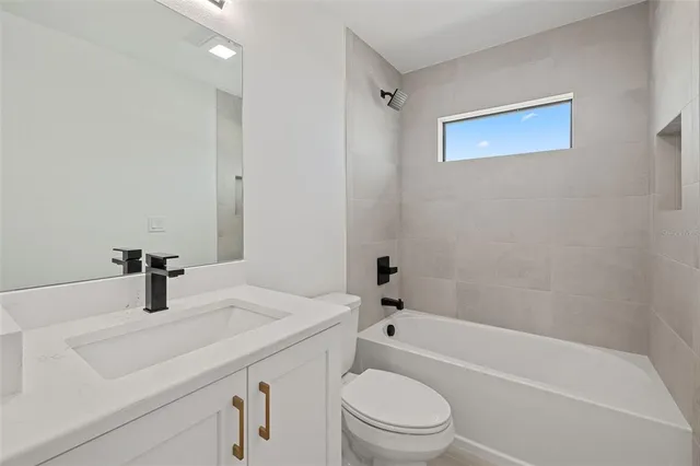 $625,000 | 18514 Ashcroft Circle, Port Charlotte, FL 33948