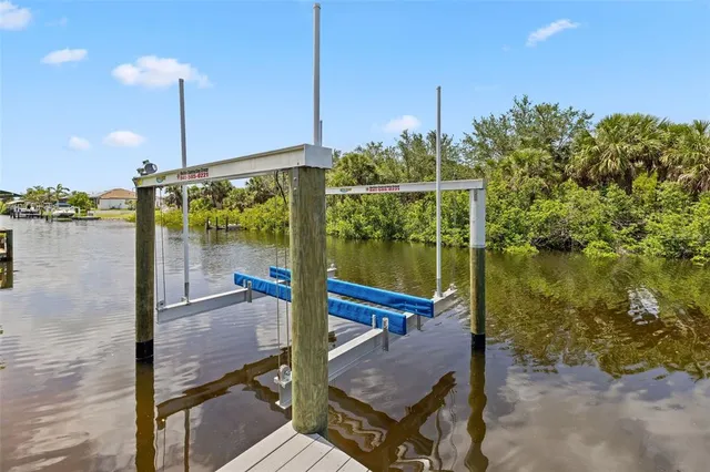 $625,000 | 18514 Ashcroft Circle, Port Charlotte, FL 33948