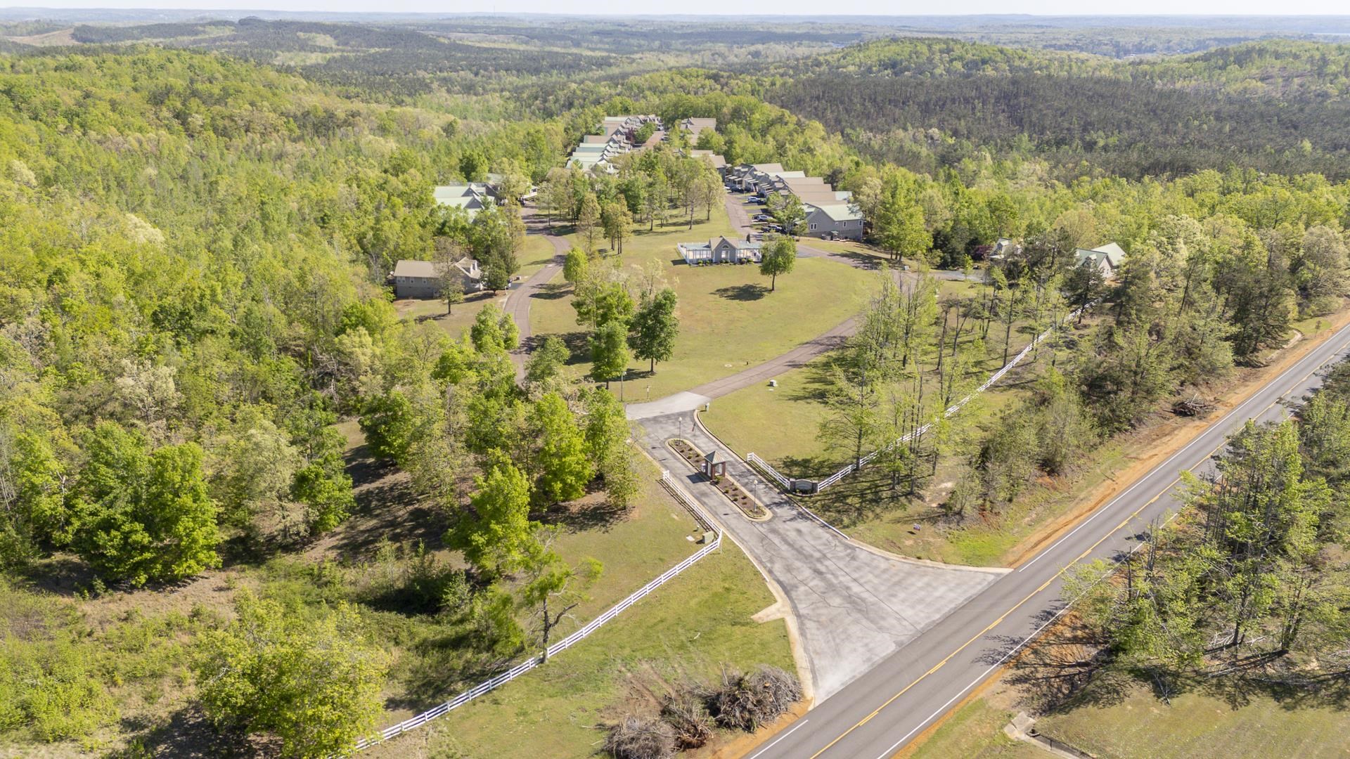 9 Mountain View Iuka, MS 38852 - Photo 32 of 32 Drone / aerial view of a heavily wooded area
