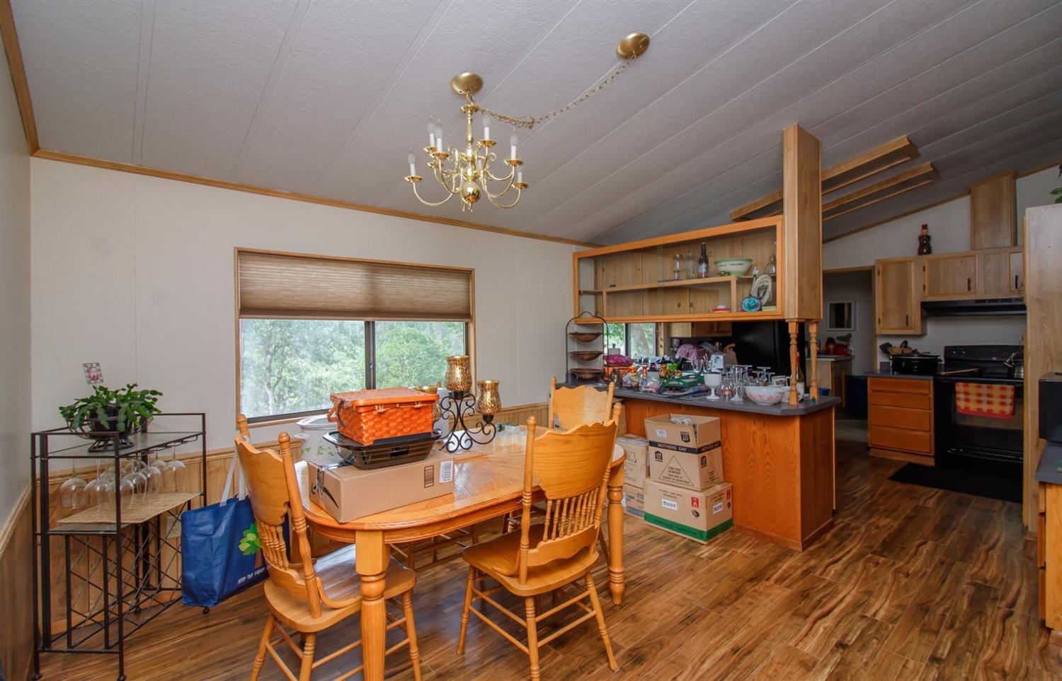 1916 Worthington Road Eagle Point, OR 97524 - Photo 12 of 26 Additional Photo