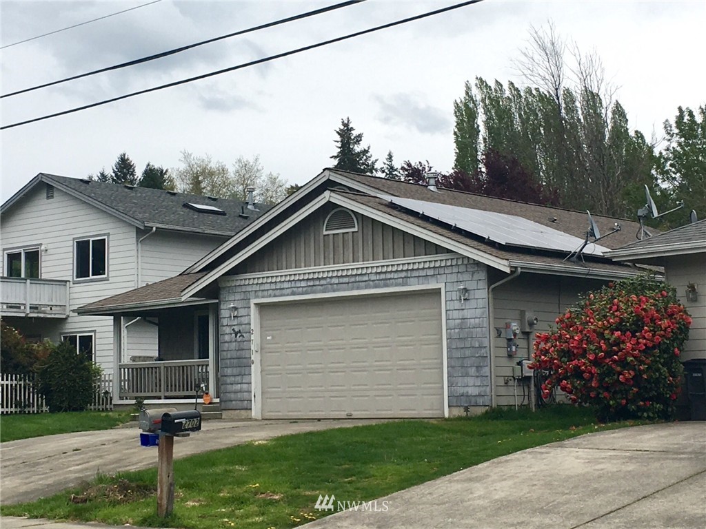 2710 Rickey Road Bremerton, WA 98310 - Photo 3 of 16