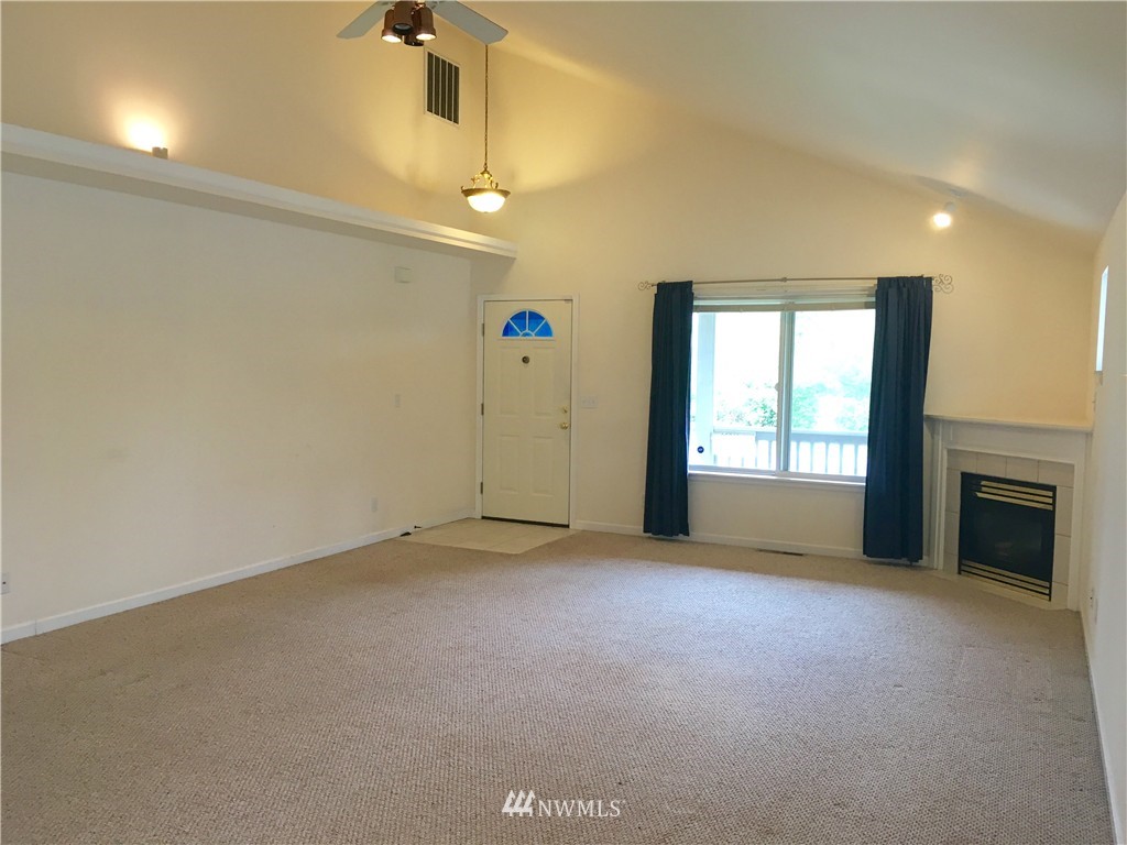 2710 Rickey Road Bremerton, WA 98310 - Photo 5 of 16