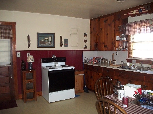 285 Highland Lick Road Russellville, KY 42276 - Photo 4 of 8 Gallery Image 4