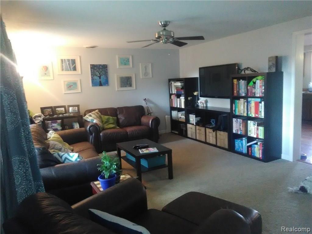9025 Faussett Road Fenton, MI 48430 - Photo 16 of 26 IMG_20170605_173303.jpg