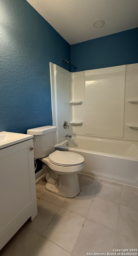 520 West Mayfield Boulevard, Unit 2 San Antonio, TX 78211 - Photo 5 of 7