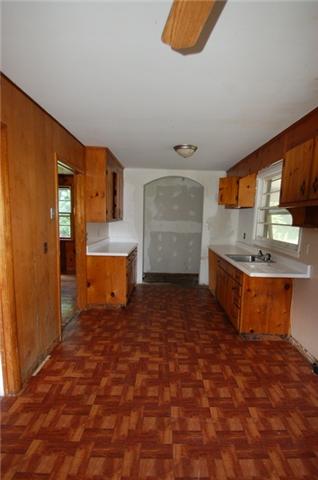 3712 Bakertown Road Nashville, TN 37211 - Photo 6 of 9 Spacious kitchen