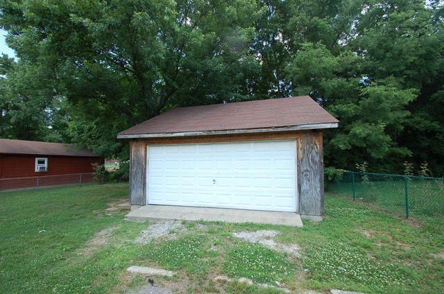 3712 Bakertown Road Nashville, TN 37211 - Photo 9 of 9 Detached garage