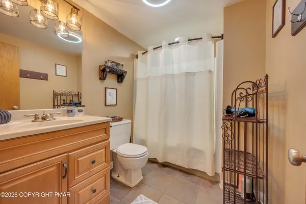 $359,000 | 25 Middle Village Way, Tannersville, PA 18372