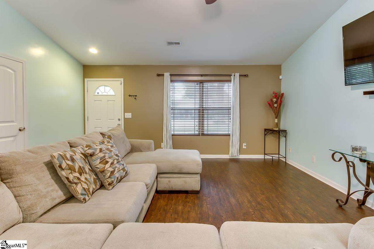 6 Add Court Fountain Inn, SC 29644 - Photo 4 of 24