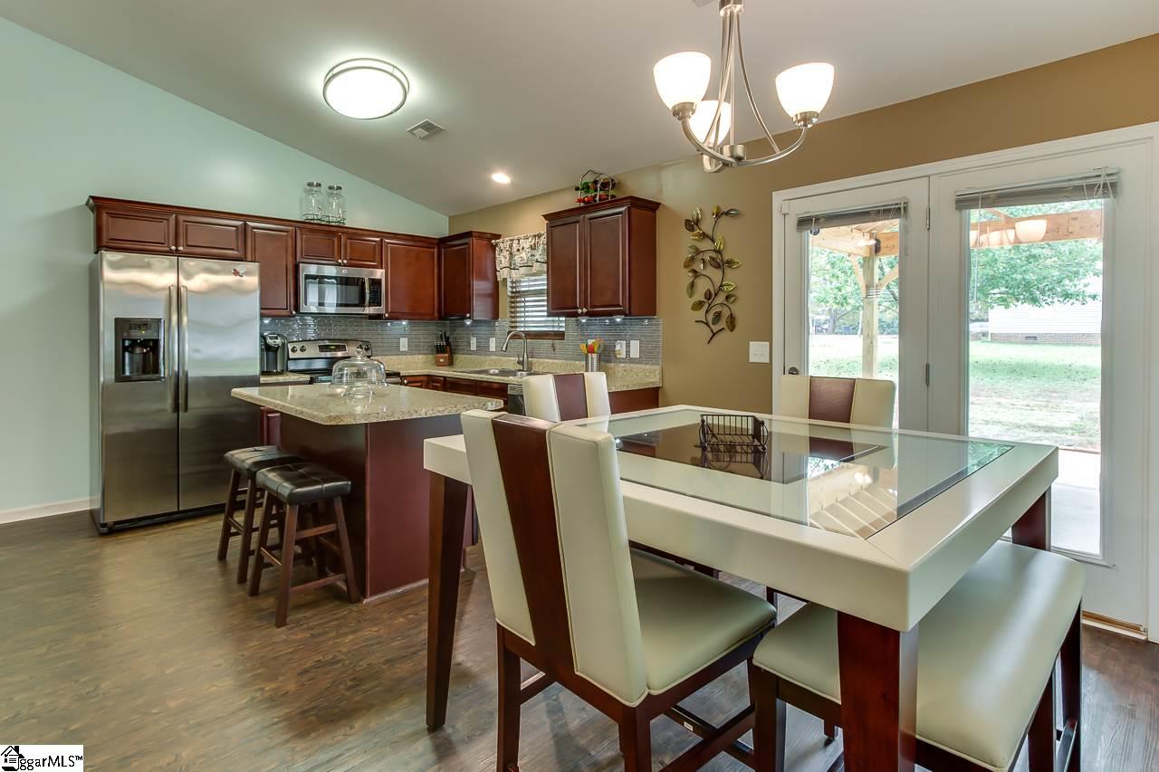 6 Add Court Fountain Inn, SC 29644 - Photo 10 of 24