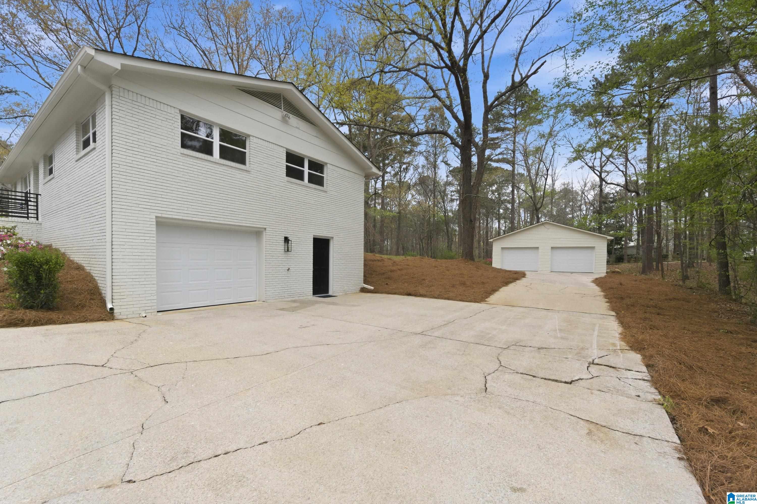 5676 Rex Lake Circle Leeds, AL 35094 - Photo 43 of 47