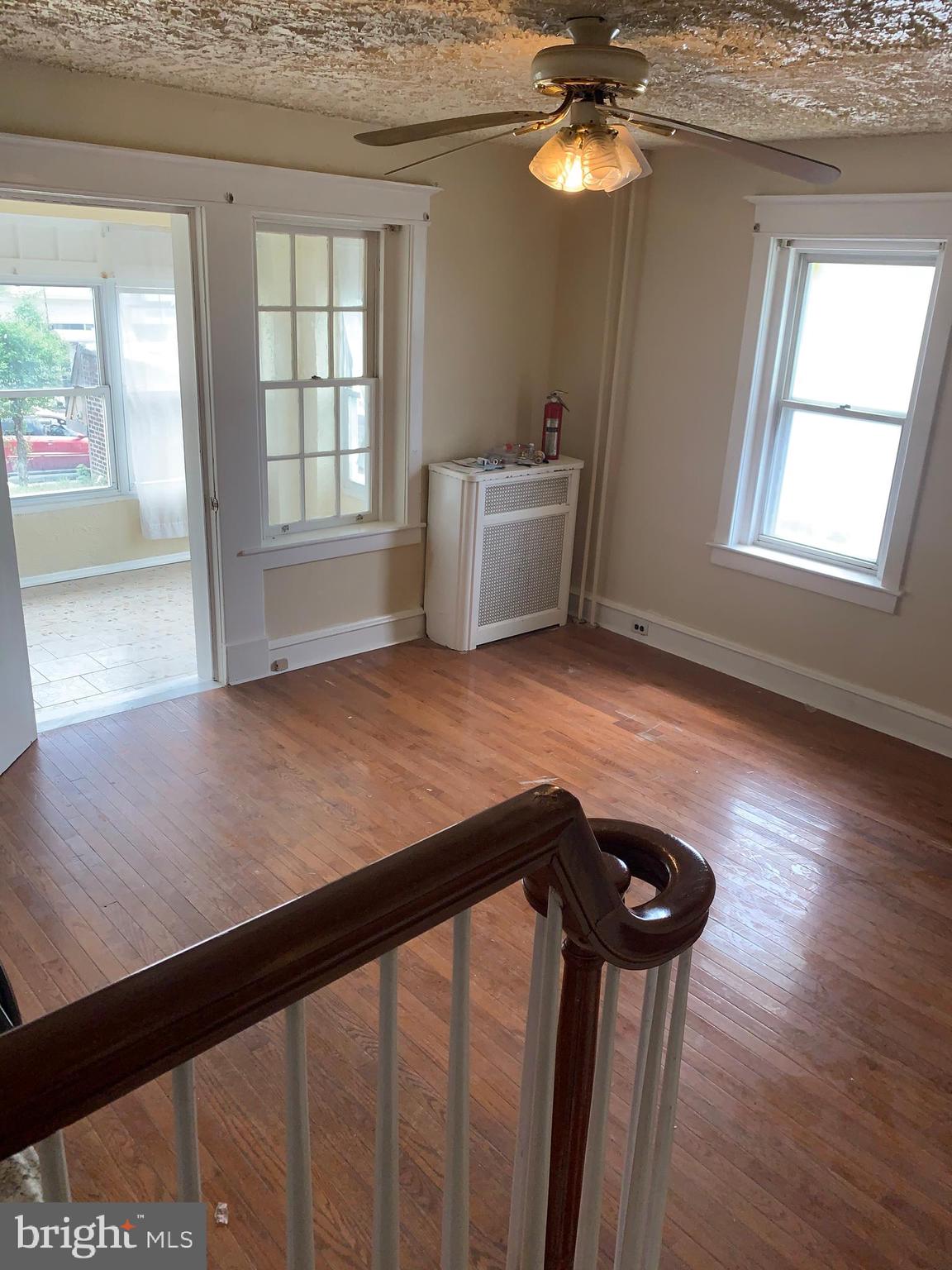 935 MacDade Boulevard Collingdale, PA 19023 - Photo 3 of 12