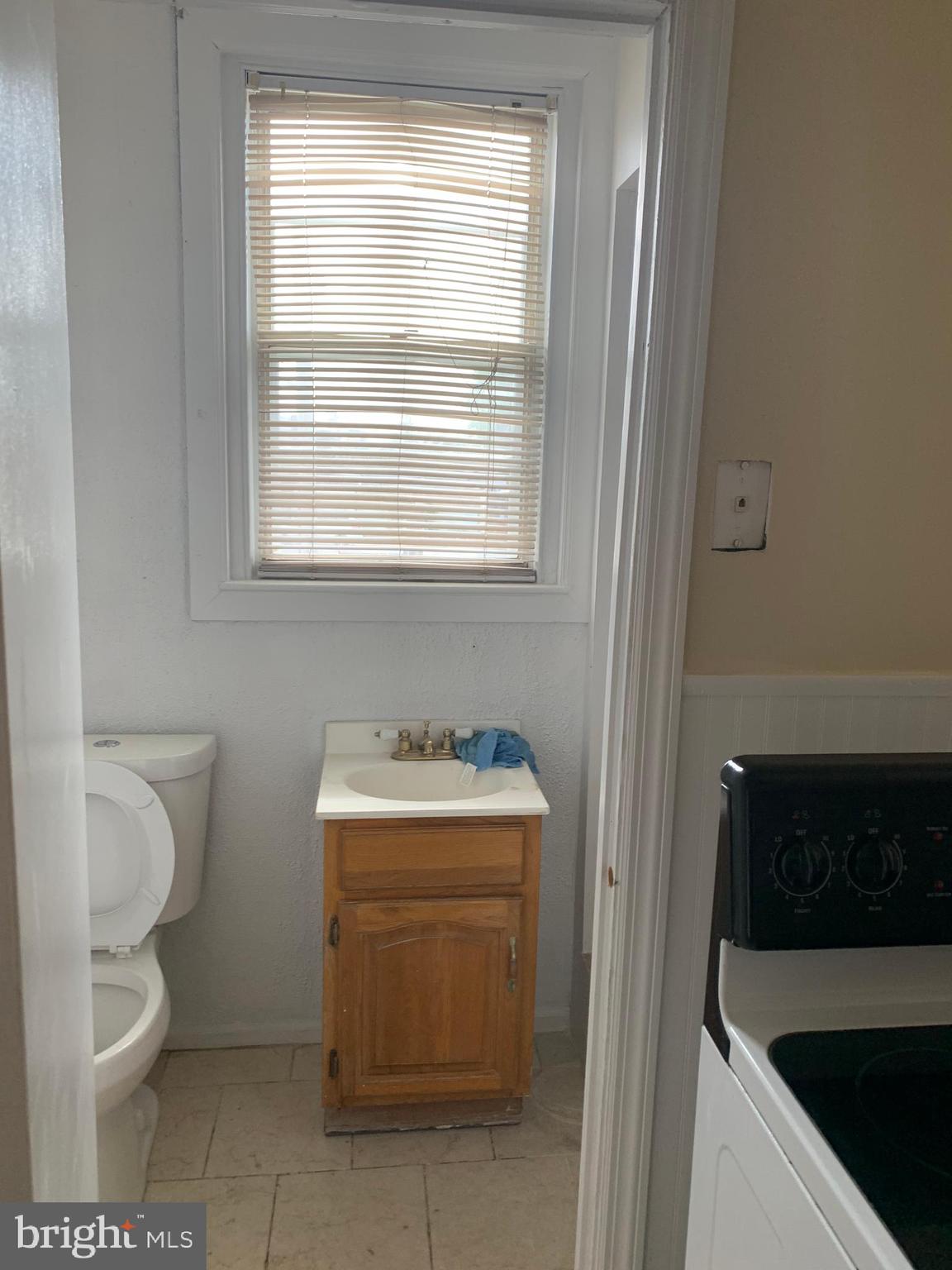 935 MacDade Boulevard Collingdale, PA 19023 - Photo 10 of 12