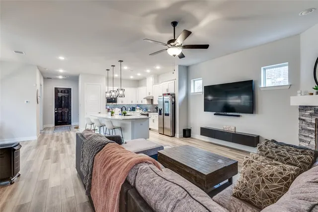 $3,500 | 9349 Loggerhead Way, Fort Worth, TX 76118