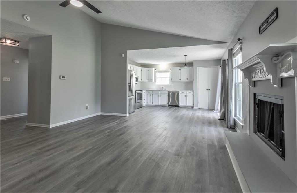 3132 Valley Farms Road Indianapolis, IN 46214 - Photo 4 of 18 Gallery Image 4