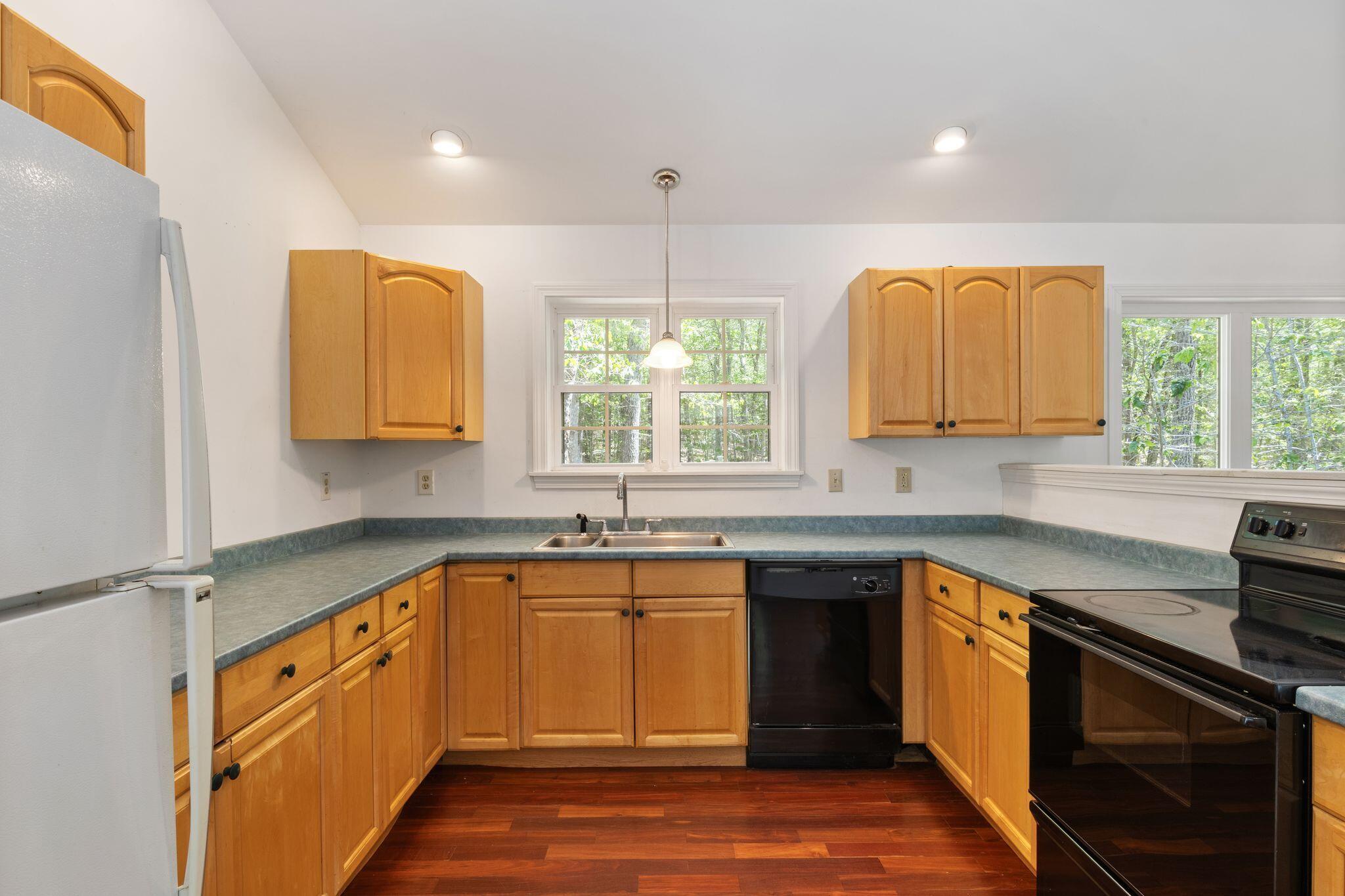 154 Mountain View Road Naples, ME 04055 - Photo 8 of 47 154 Mountain View Rd, Naples