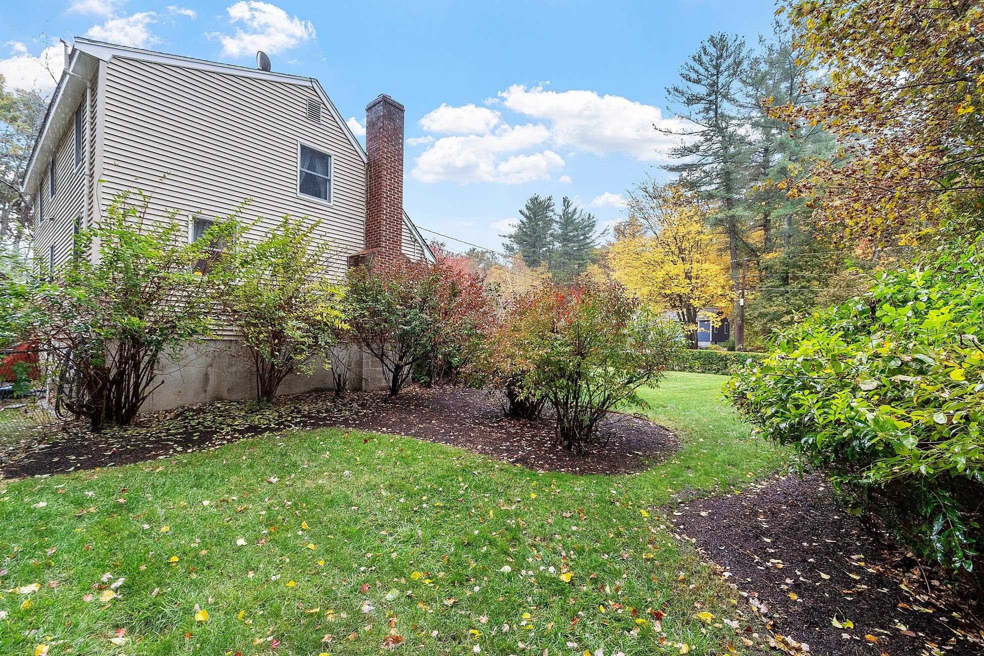 13 Gertrude Road Windham, NH 03087 - Photo 34 of 37