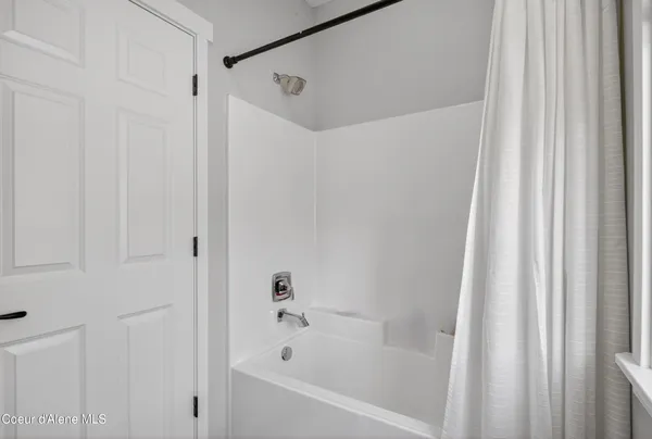 $1,155,000 | 41 Solstice Drive, Sagle, ID 83860