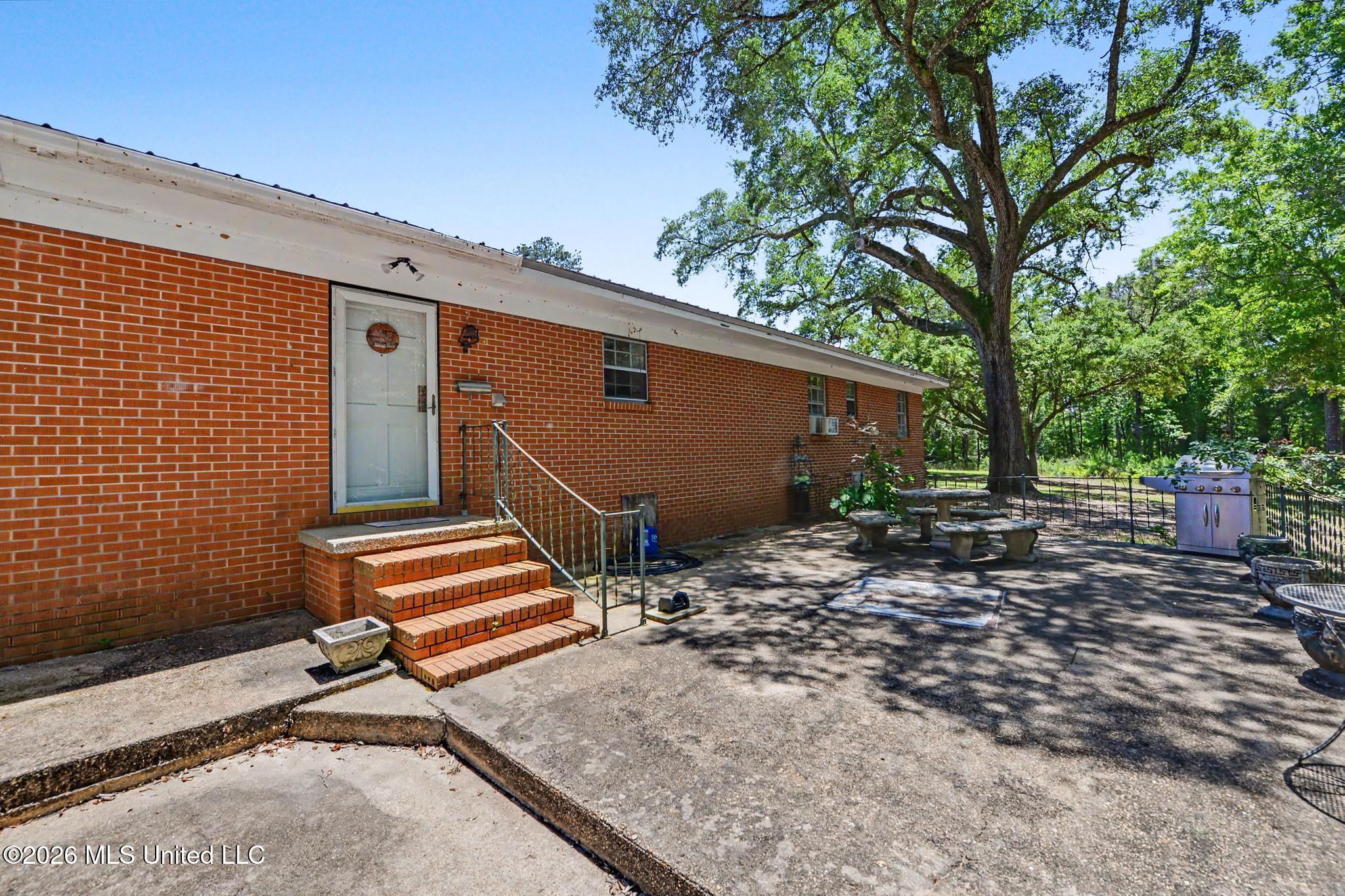208 I J Williams Road Lucedale, MS 39452 - Photo 23 of 27 023