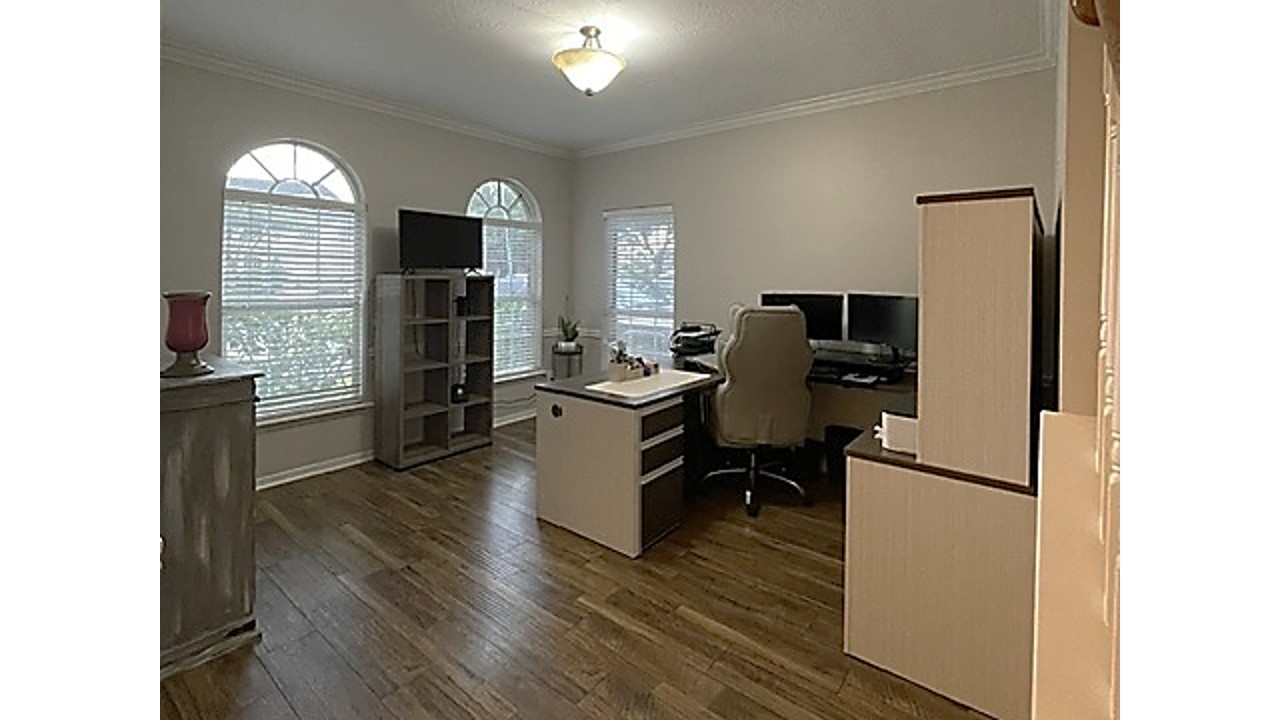 7314 Avalon Street Pasadena, TX 77505 - Photo 3 of 47 home office