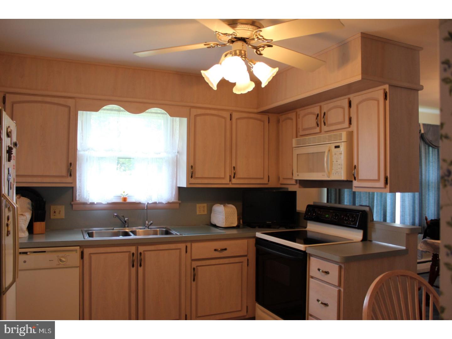 1713 York Road Wyomissing, PA 19610 - Photo 17 of 25 Gallery Image 17