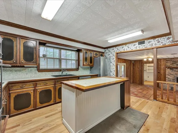 $399,900 | 235 County Barn Road, Lufkin, TX 75904