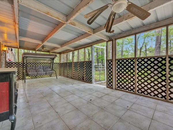 $399,900 | 235 County Barn Road, Lufkin, TX 75904