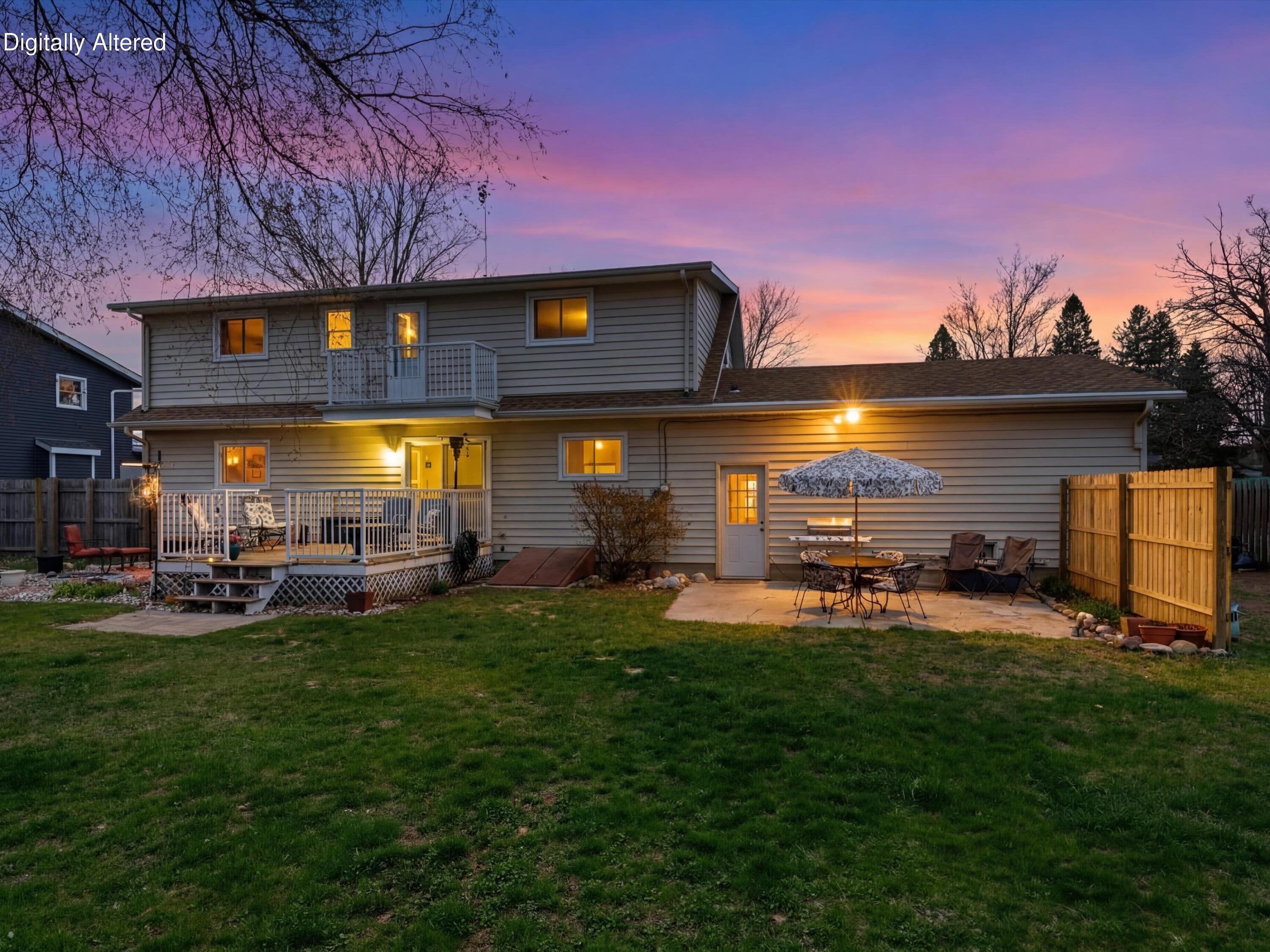 2511 36th Place Two Rivers, WI 54241 - Photo 4 of 26 4-003_DSC09515