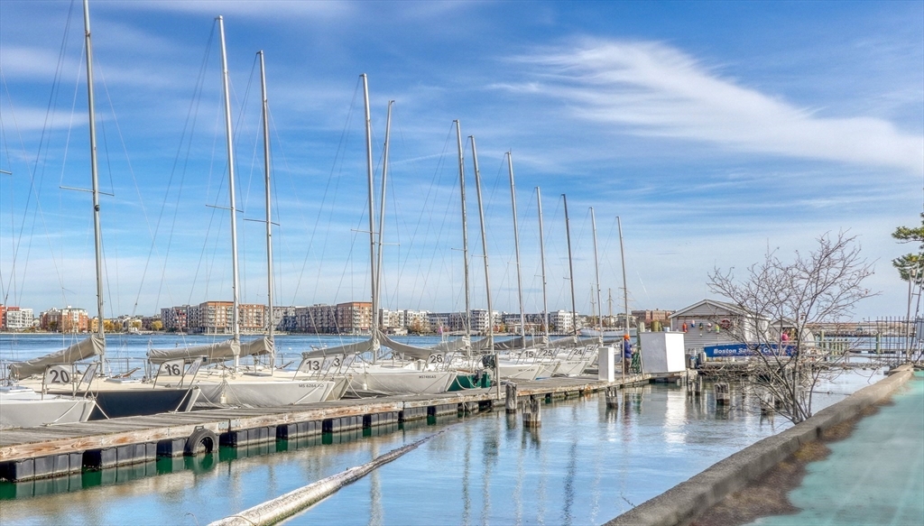 28-32 Atlantic Avenue, Unit 424 Boston, MA 02110 - Photo 32 of 38 a view of living room and dining room
