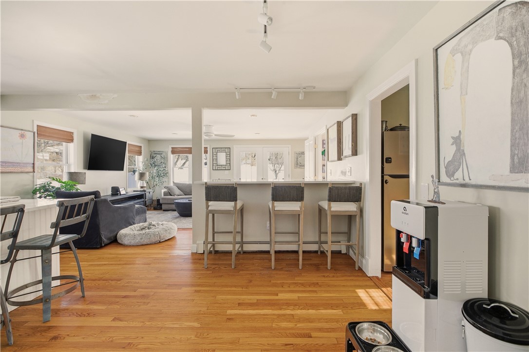 181 Center Avenue Middletown, RI 02842 - Photo 33 of 49