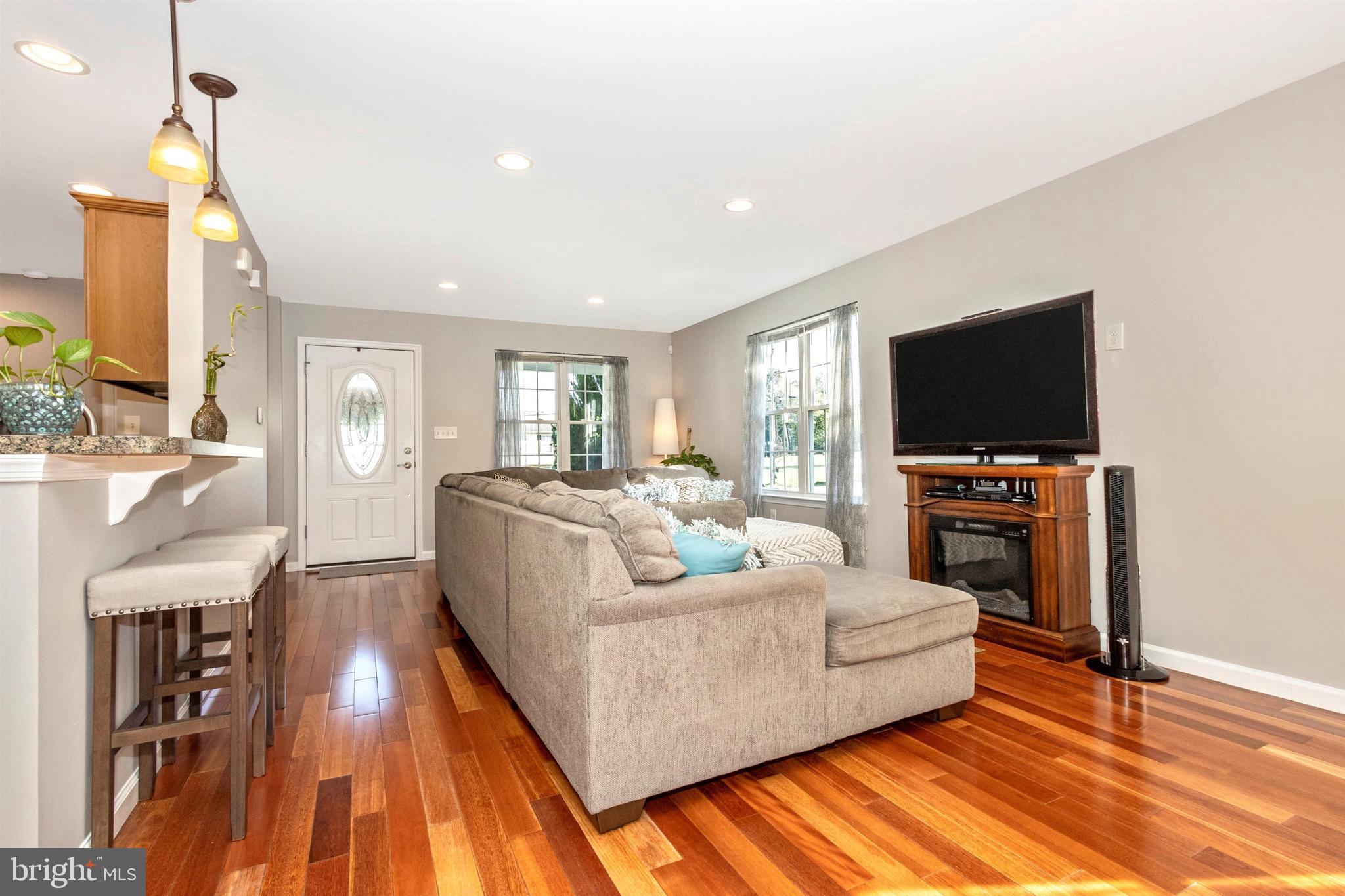 4416 Walnut Road Halethorpe, MD 21227 - Photo 5 of 57