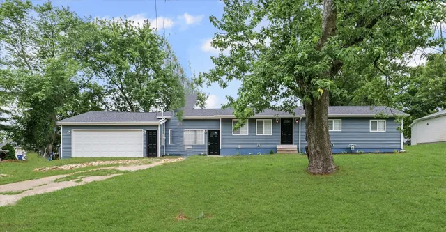 $212,500 | 108 South Jefferson Street, Saybrook, IL 61770