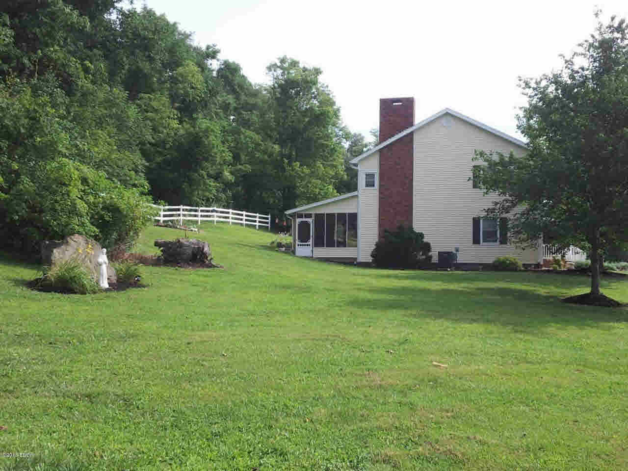 2377 Westview Road Belknap, IL 62908 - Photo 10 of 50