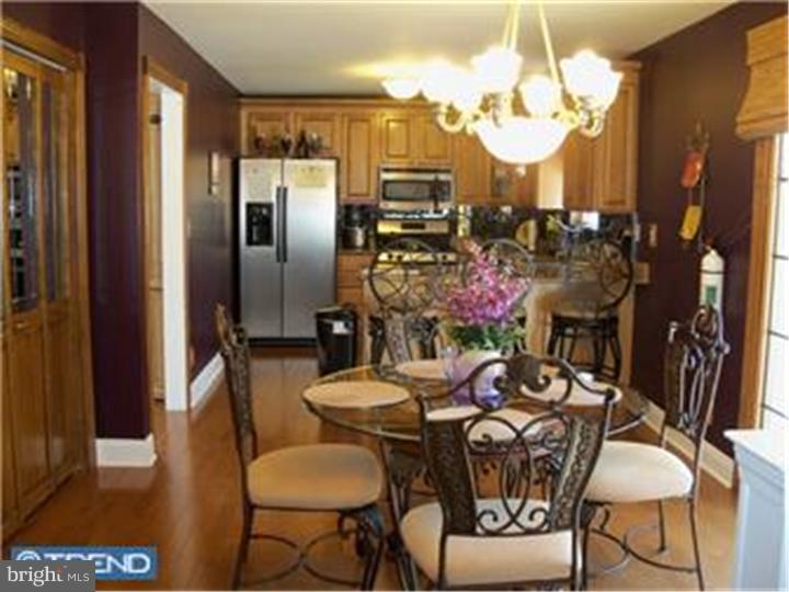 32 Lexington Park Road Sicklerville, NJ 08081 - Photo 3 of 18 Gallery Image 3