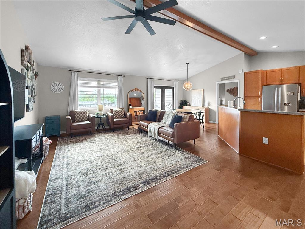 5687 Clear Creek Road Hannibal, MO 63401 - Photo 4 of 49