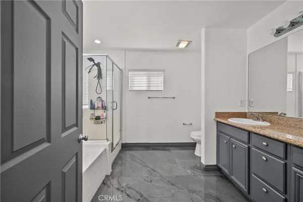 $775,000 | 9427 Lemona Avenue, Unit 15, North Hills, CA 91343