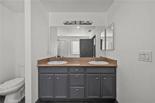 $775,000 | 9427 Lemona Avenue, Unit 15, North Hills, CA 91343