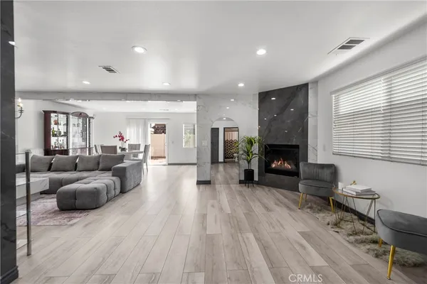 $775,000 | 9427 Lemona Avenue, Unit 15, North Hills, CA 91343