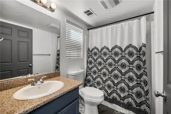 $775,000 | 9427 Lemona Avenue, Unit 15, North Hills, CA 91343