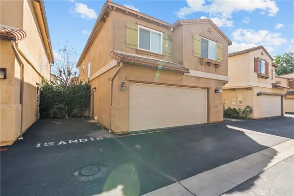 $775,000 | 9427 Lemona Avenue, Unit 15, North Hills, CA 91343