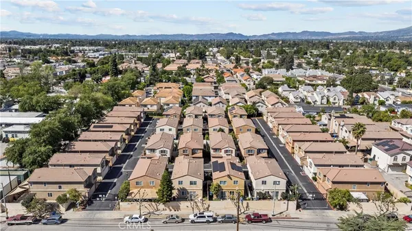 $775,000 | 9427 Lemona Avenue, Unit 15, North Hills, CA 91343