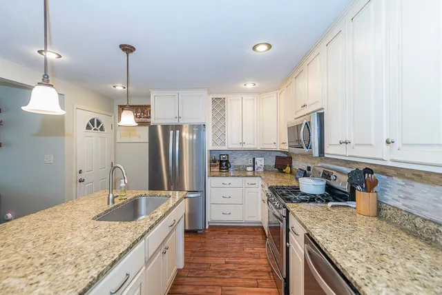 $329,900 | 12854 1st Street South, Baxter, MN 56425