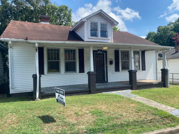 $914 | 149 Clement Avenue, Danville, VA 24540