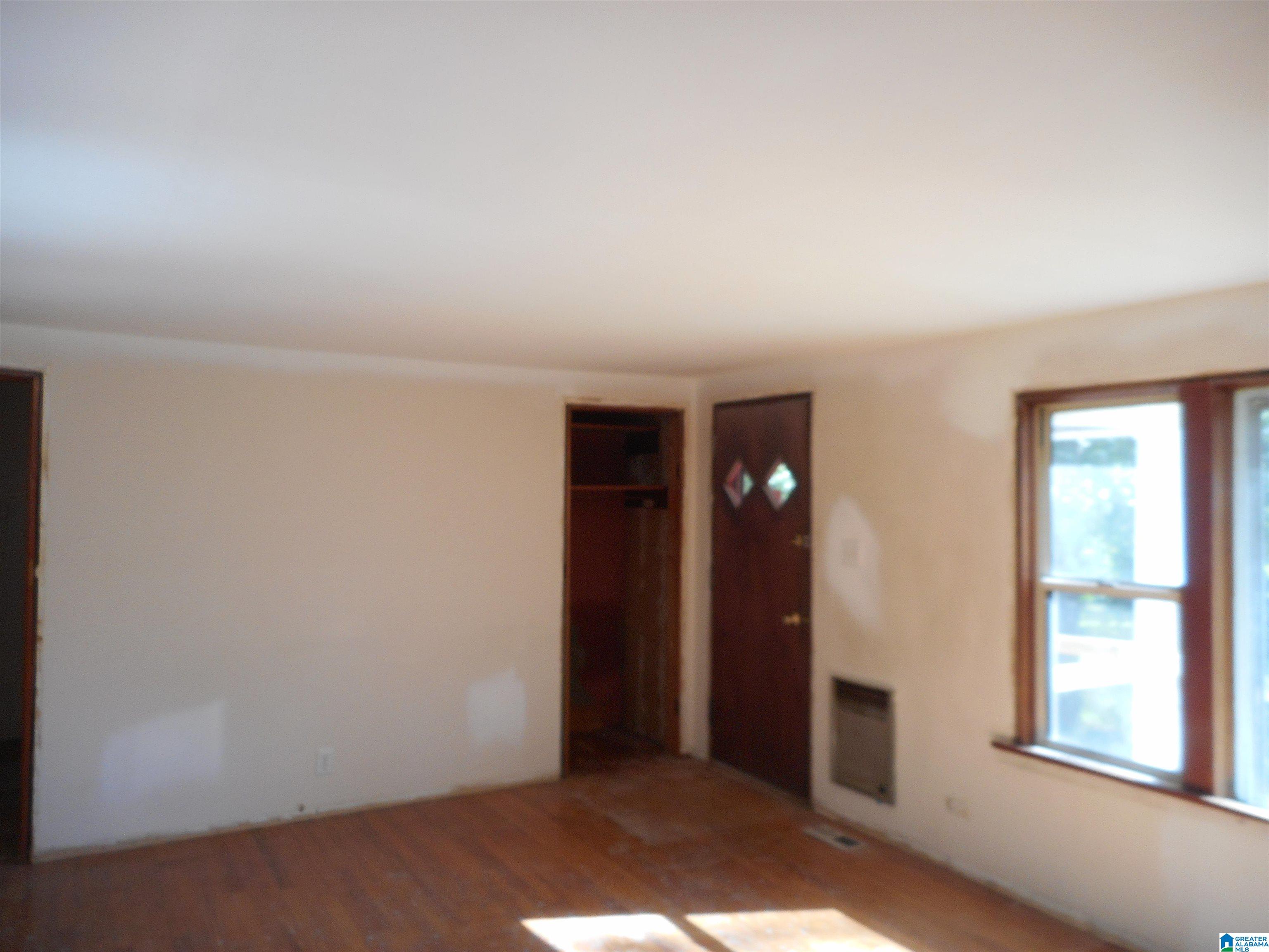 2208 Arcadia Road Birmingham, AL 35214 - Photo 2 of 12
