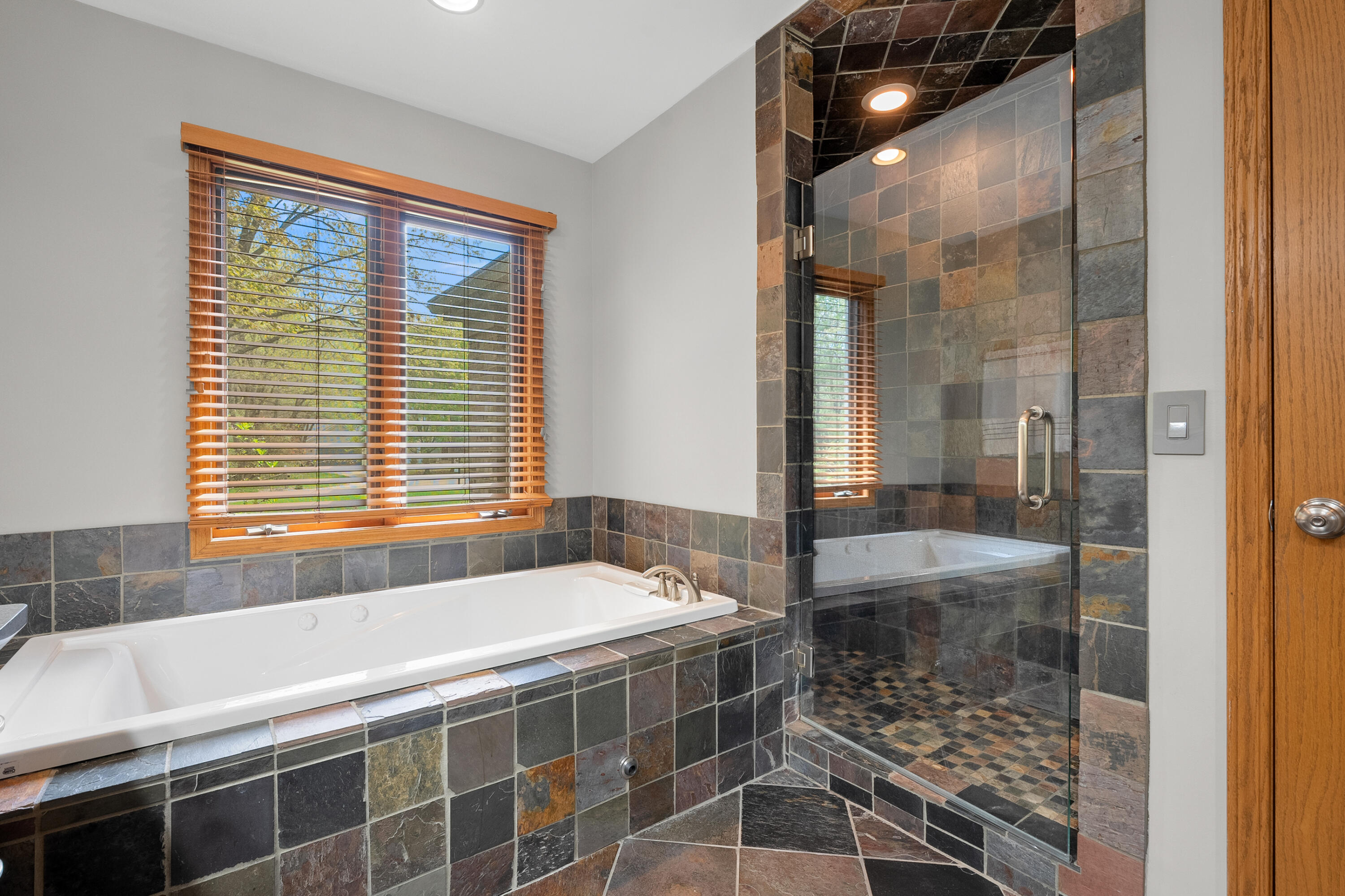 6147 Autumn Ridge Richland, MI 49083 - Photo 25 of 49 Autumn Ridge 6147 Richland 49083 - Resho